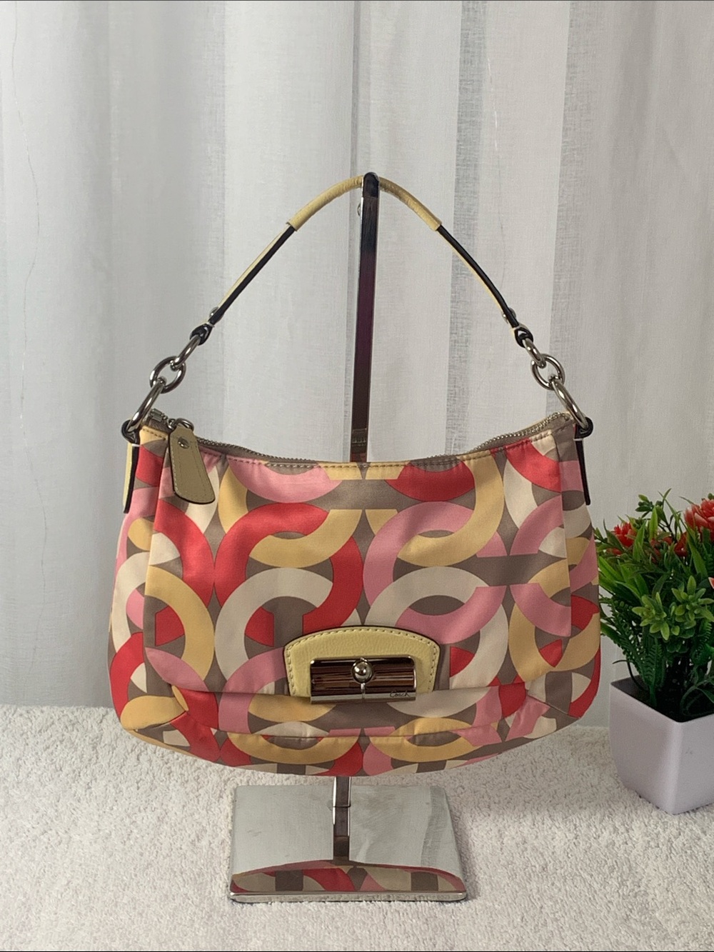 GUC Coach Kristin Chain Link Bag